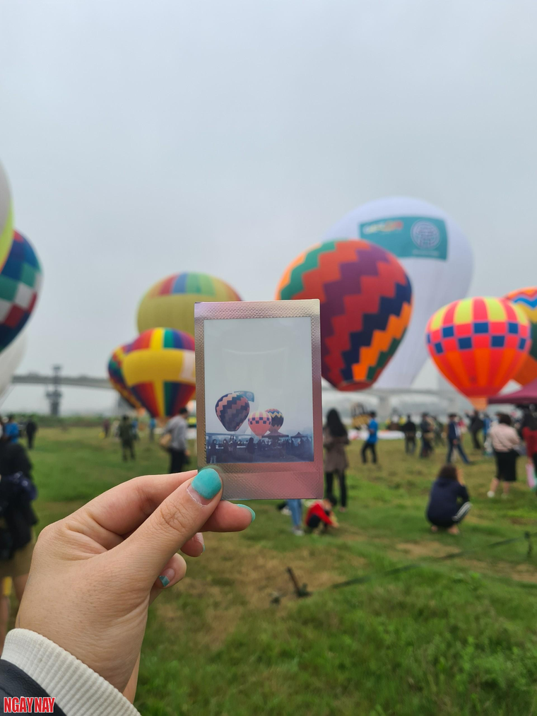 SEA Games 31: Chùm ảnh khinh khí cầu thắp sáng Sân vận động Mỹ Đình ảnh 5