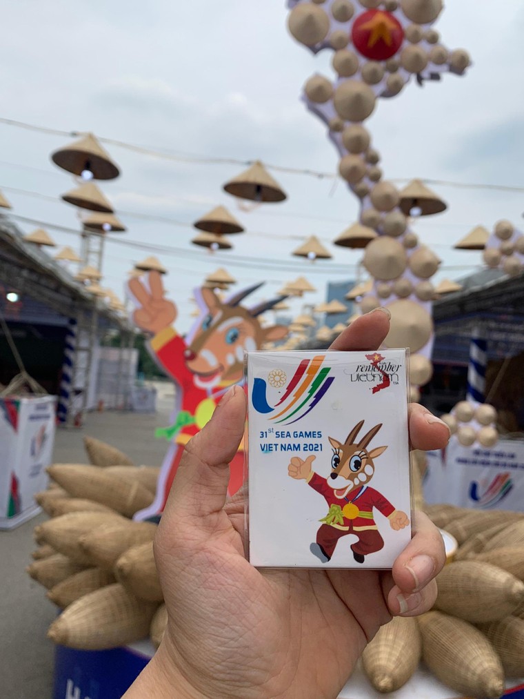 SEA Games 31: Dạo quanh Hội chợ triển lãm hàng lưu niệm Thủ đô năm 2022 ảnh 3