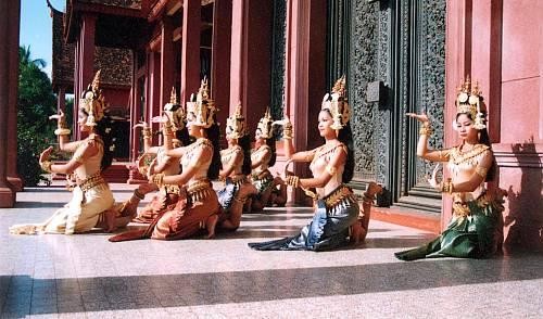 Những nét văn hóa độc đáo của Campuchia - nước chủ nhà SEA Games 32 ảnh 6