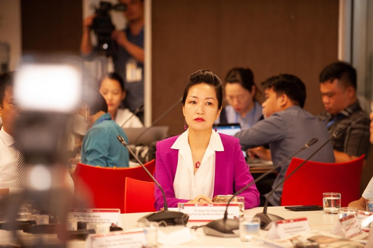 Thông điệp của TTK Hội Nữ trí thức Việt Nam tại tọa đàm Báo chí vì Bức tranh Tương lai có Trẻ em gái ảnh 6