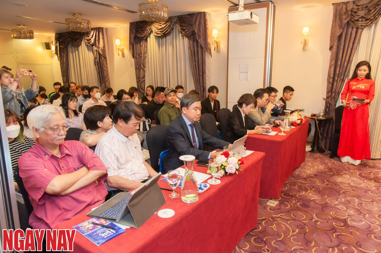 Các travel blogger và KOL tham gia hành trình đặc biệt quảng bá Lễ hội 'Cố đô Huế nhìn từ bầu trời' ảnh 1