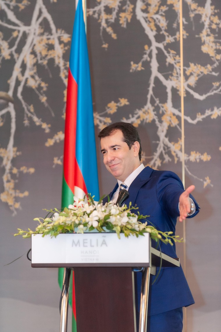 Đại sứ quán Azerbaijan chúc mừng các cơ quan báo chí nhân Ngày Báo chí Cách mạng Việt Nam ảnh 1