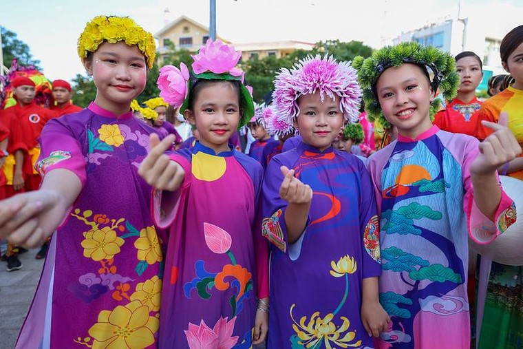 Festival Huế: Rực rỡ lễ hội đường phố "Sắc màu Văn hóa" ảnh 5