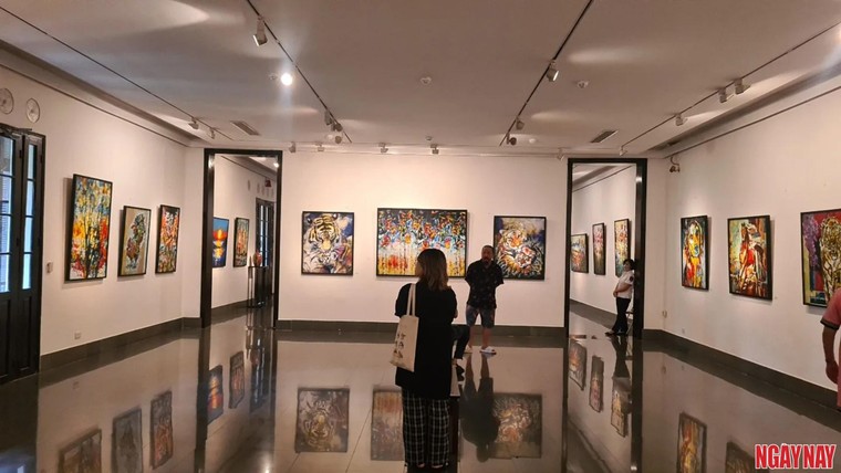 Những rung động ngọt ngào qua 'Lăng kính của Thủy' ảnh 6