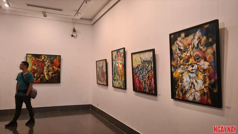 Những rung động ngọt ngào qua 'Lăng kính của Thủy' ảnh 7