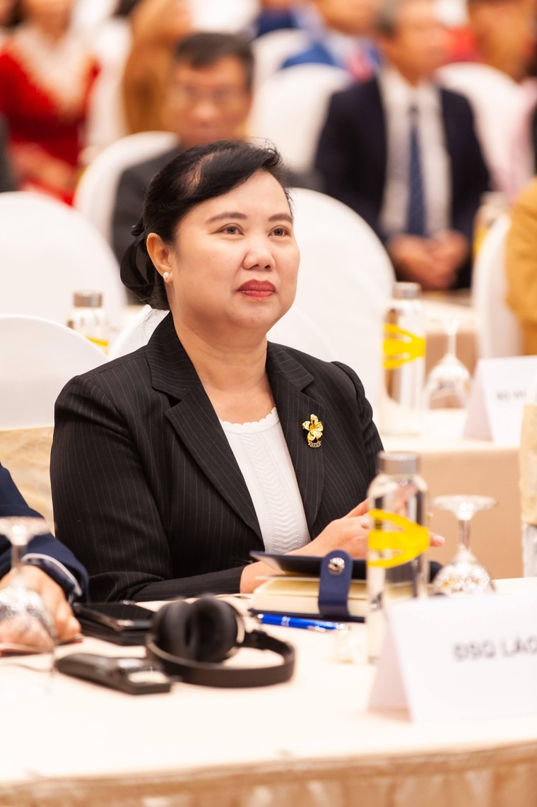 Hà Nội: Chủ tịch LH các hội UNESCO Việt Nam gặp gỡ đại diện các Đại sứ quán ảnh 7