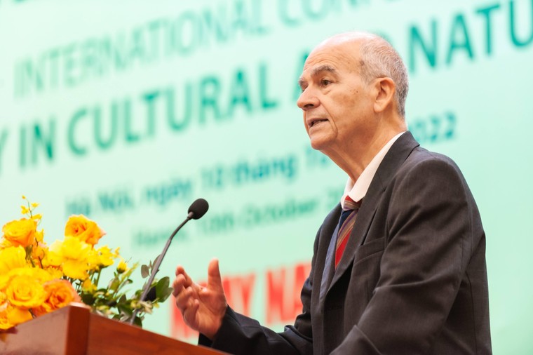 Hà Nội: Chủ tịch LH các hội UNESCO Việt Nam gặp gỡ đại diện các Đại sứ quán ảnh 2