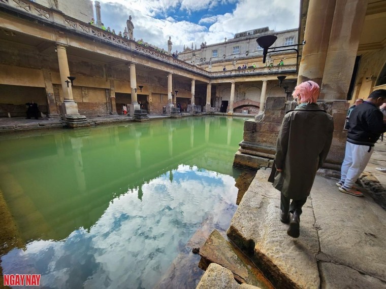 Vẻ cổ kính mộng mơ của Bath, thành phố di sản thế giới tại Anh quốc ảnh 6