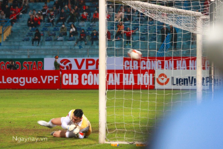 VLeague 2023: Công an Hà Nội – Tân binh 'khủng long' ảnh 8