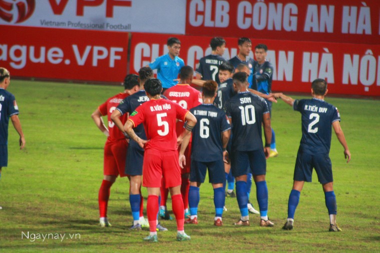 VLeague 2023: Công an Hà Nội – Tân binh 'khủng long' ảnh 4