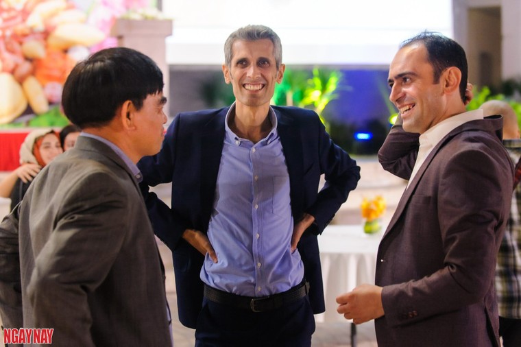 Rực rỡ Lễ hội mùa xuân Norvuz tại Hà Nội ảnh 11