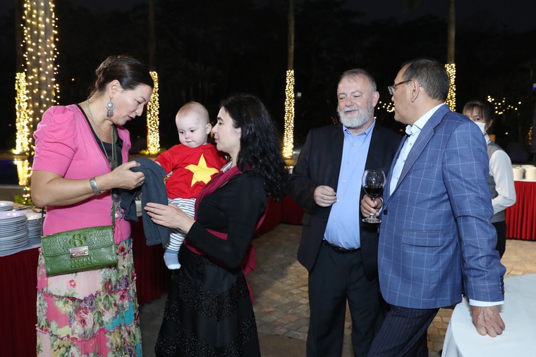 Rực rỡ Lễ hội mùa xuân Norvuz tại Hà Nội ảnh 17