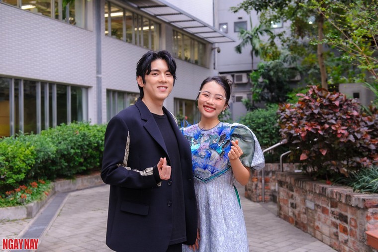 Phỏng vấn độc quyền ca sĩ Isaac Hong: Tôi hy vọng đóng góp của mình mang tới sự cộng hưởng tích cực ảnh 9