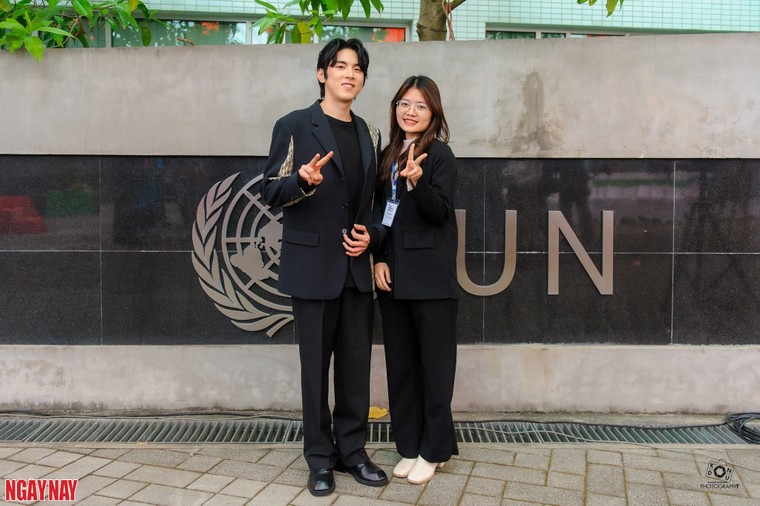 Phỏng vấn độc quyền ca sĩ Isaac Hong: Tôi hy vọng đóng góp của mình mang tới sự cộng hưởng tích cực ảnh 5