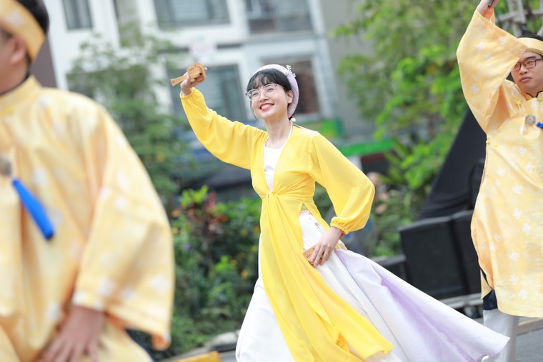 Hồn Việt thể hiện qua điệu múa Yosakoi của xứ sở Phù Tang ảnh 6