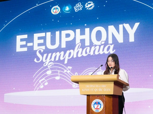E-FIESTA 2023: Du ngoạn trên chuyến tàu văn hóa NEU ảnh 4