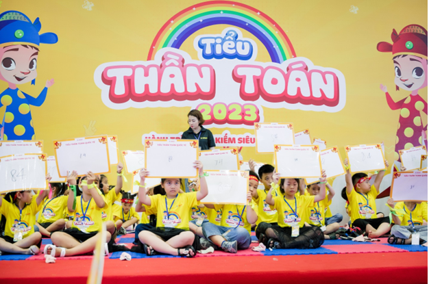 Cuộc thi HS giỏi Toán tư duy B-Smart: Sân chơi trí tuệ 'Tiểu thần toán' mùa thứ 5 ảnh 6