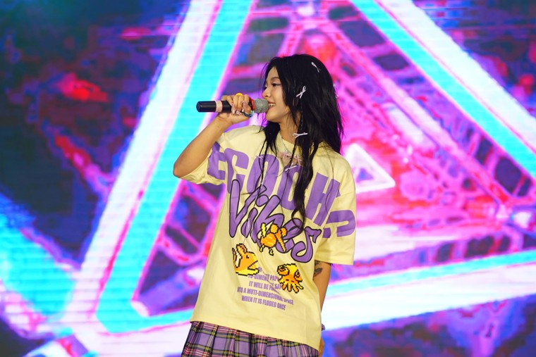 "Đặc sản" kịch báo chí "Bright": Tiểu phẩm đầy cảm xúc trong đêm nhạc Fire Up 2023 ảnh 6