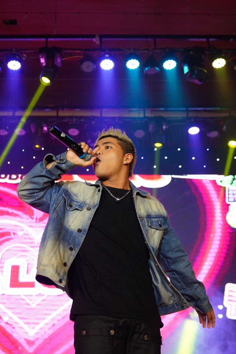 "Đặc sản" kịch báo chí "Bright": Tiểu phẩm đầy cảm xúc trong đêm nhạc Fire Up 2023 ảnh 7