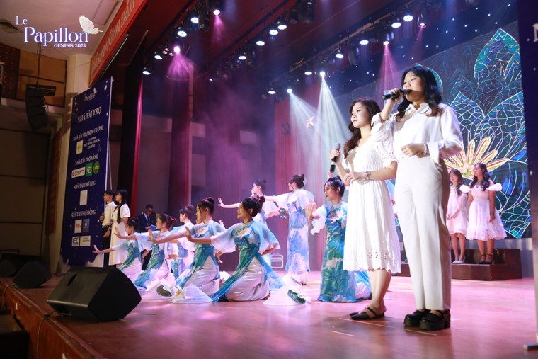 Khuấy đảo trường báo cùng đêm nhạc hội "Genesis 2023: Le Papillon" ảnh 3