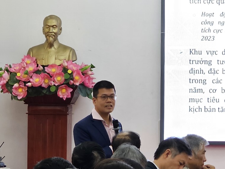 CIEM dự báo 2 kịch bản tăng trưởng kinh tế Việt Nam năm 2024 ảnh 2