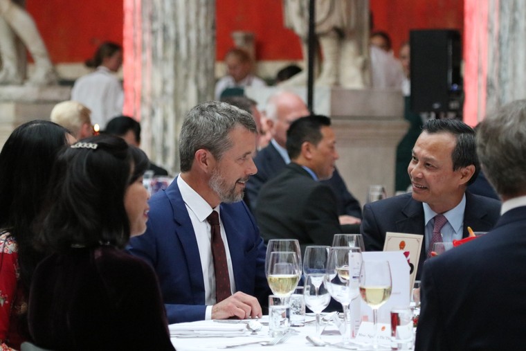 Đại sứ Lương Thanh Nghị: Tiến hành chuyển đổi xanh là trách nhiệm đối với các thế hệ tương lai ảnh 6