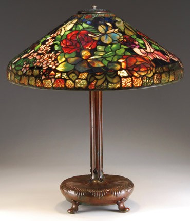 Nghệ nhân Joseph Porcelli và các tác phẩm đèn kính màu độc đáo ảnh 1