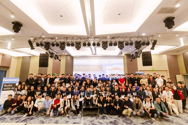 Build with Al Hanoi: Mở rộng góc nhìn mới về Generative AI ảnh 7