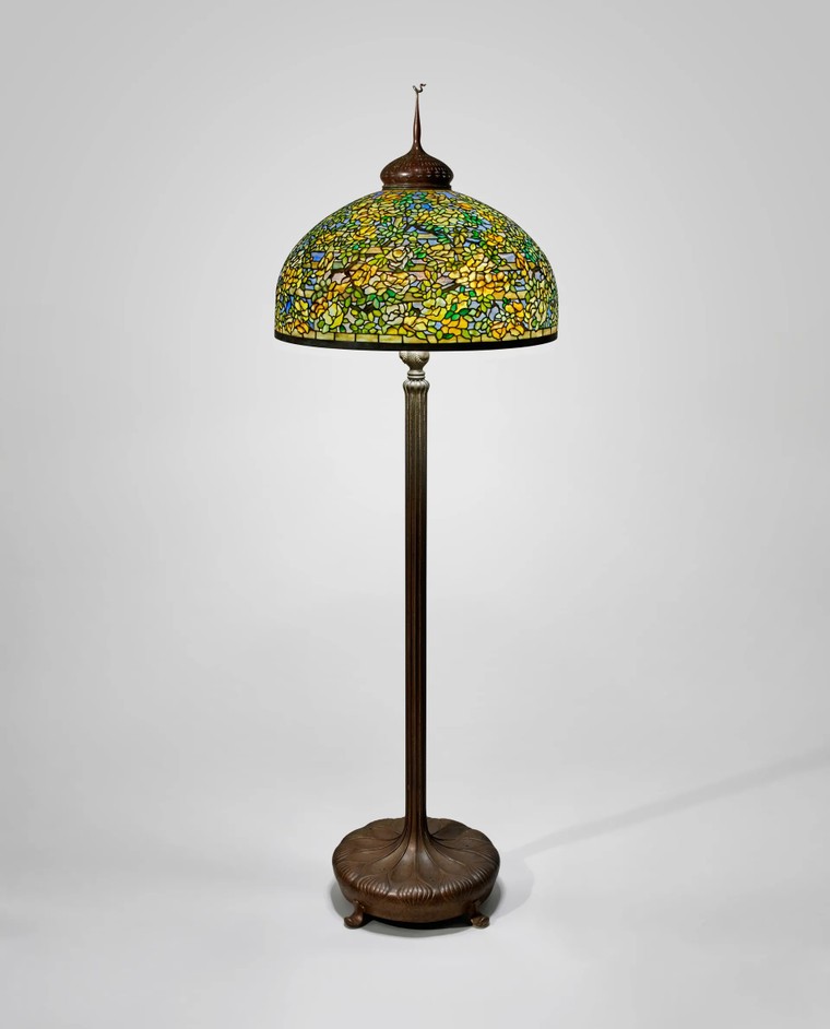 Những tác phẩm biểu tượng của Louis Comfort Tiffany đang “hot” trở lại ảnh 2