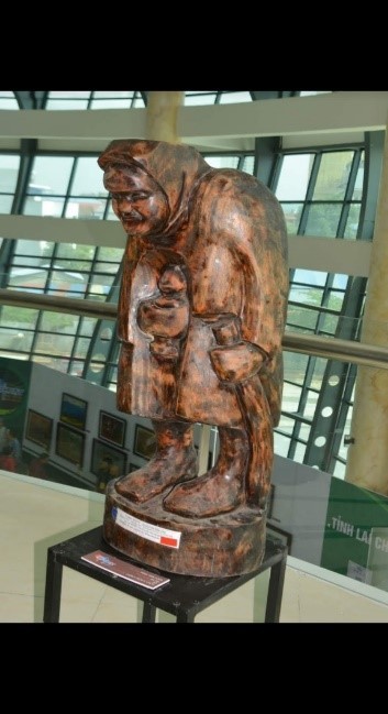 Triển lãm "Khát": Dấu ấn nghệ thuật giữa lòng Hà Nội ảnh 5