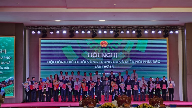 Quy hoạch vùng trung du và miền núi phía Bắc: "Bản sắc – Sinh thái - Liên kết – Hạnh phúc” ảnh 3