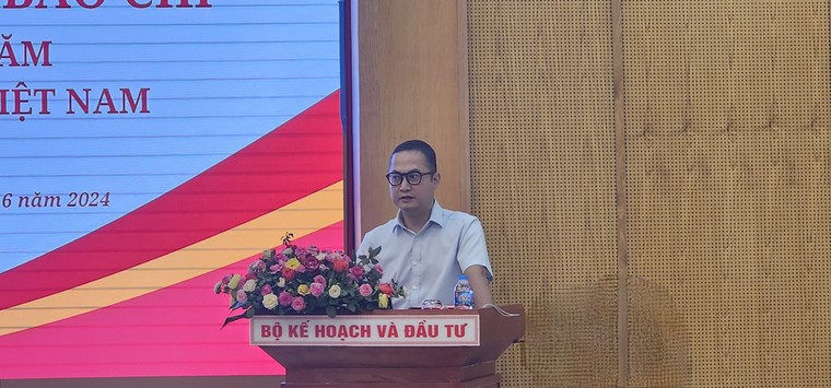 Bộ trưởng Bộ Kế hoạch & Đầu tư gặp mặt các cơ quan báo chí nhân ngày Báo Chí Cách Mạng Việt Nam ảnh 5