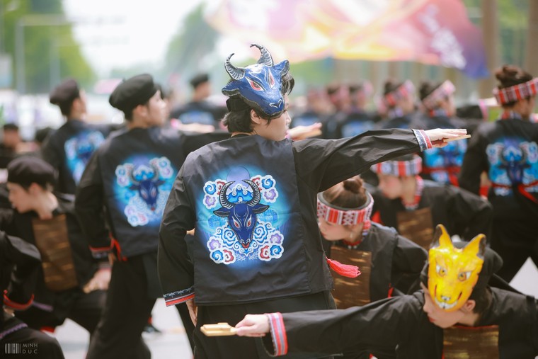 Huyền sử dân tộc Dao thể hiện trong điệu múa yosakoi Nhật Bản ảnh 1