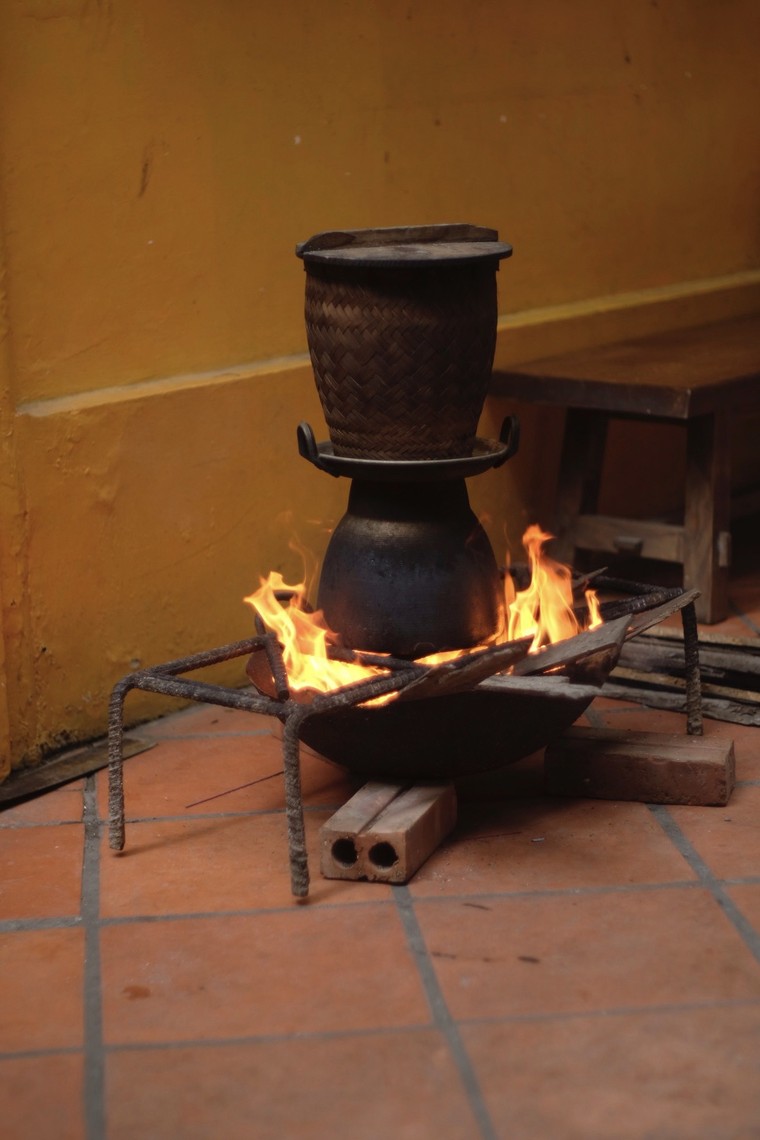 Mãn nhãn với đám rước dâu thời Nguyễn tại Triển lãm “Tay trong Tay” ảnh 21