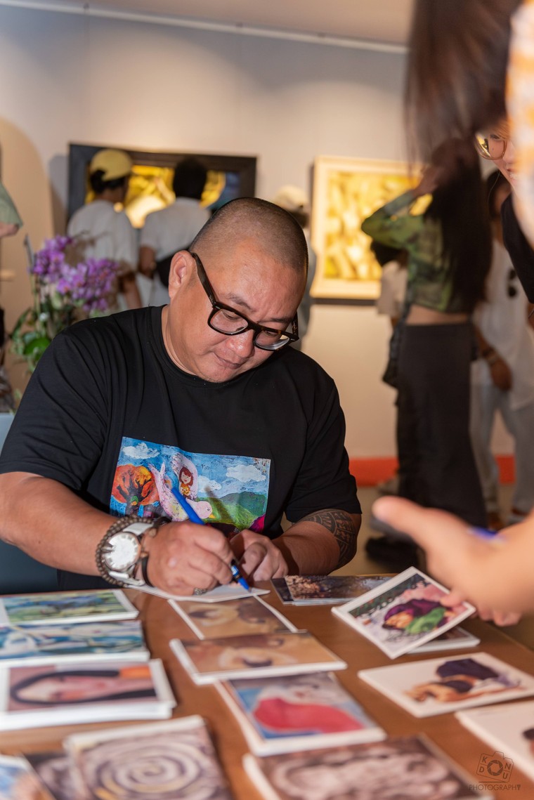 Họa sĩ Nguyễn Ngọc Cương: "Vẽ tranh chân dung là một hành trình sáng tạo đầy thú vị và ý nghĩa" ảnh 3