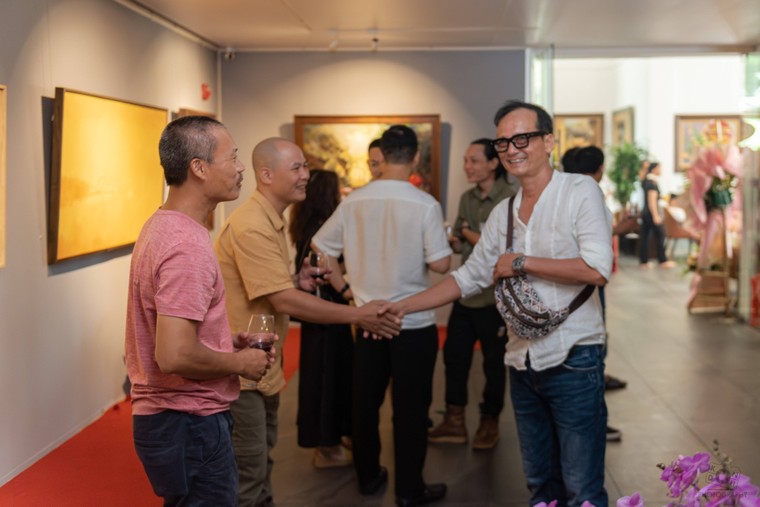 Họa sĩ Nguyễn Ngọc Cương: "Vẽ tranh chân dung là một hành trình sáng tạo đầy thú vị và ý nghĩa" ảnh 15