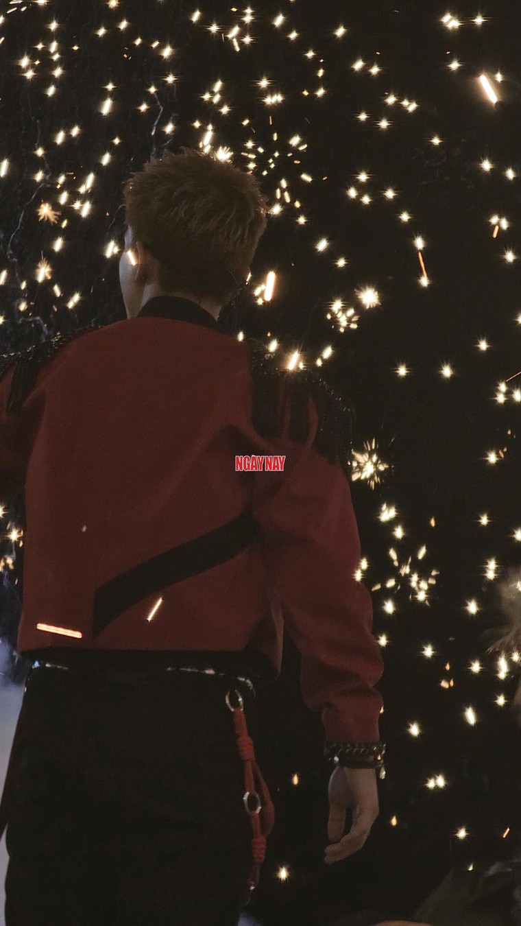 Đêm concert "Anh Trai Say Hi" thứ hai tại Vạn Phúc City: Cơn mưa ngang qua và âm nhạc bùng cháy ảnh 3