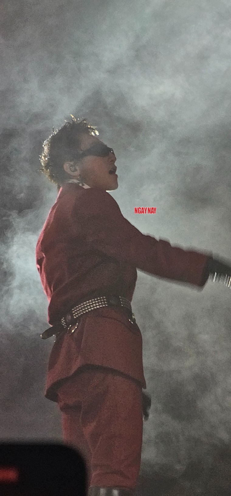 Sơn Tùng M-TP, hieuthuhai cùng dàn sao đổ bộ đêm nhạc Y-fest Viettel: Sân khấu của cảm xúc và những giai điệu thăng hoa ảnh 13