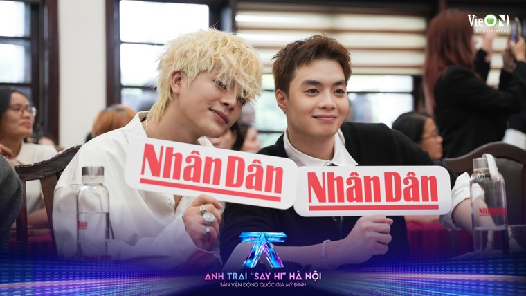 Dàn Anh Trai giao lưu cùng các bạn trẻ tại Trung ương Đoàn TNCS HCM & tham quan Nhà truyền thống Báo Nhân Dân ảnh 6