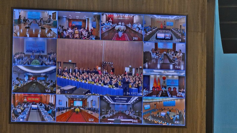 Thủ tướng Phạm Minh Chính tham dự Hội nghị tổng kết 2024 & triển khai nhiệm vụ 2025 của ngành Kế hoạch và Đầu tư ảnh 3