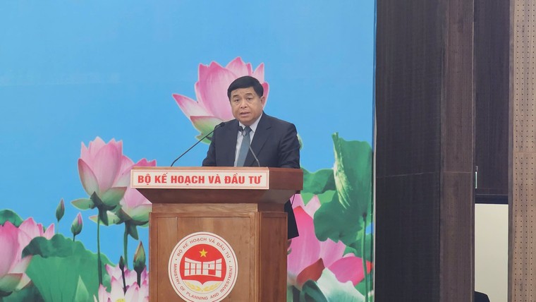 Thủ tướng Phạm Minh Chính tham dự Hội nghị tổng kết 2024 & triển khai nhiệm vụ 2025 của ngành Kế hoạch và Đầu tư ảnh 5