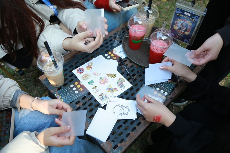 "Long Thành Di Tác": Đánh thức di sản mỹ thuật, điêu khắc thời Lý - Trần tại Hoàng thành Thăng Long ảnh 1