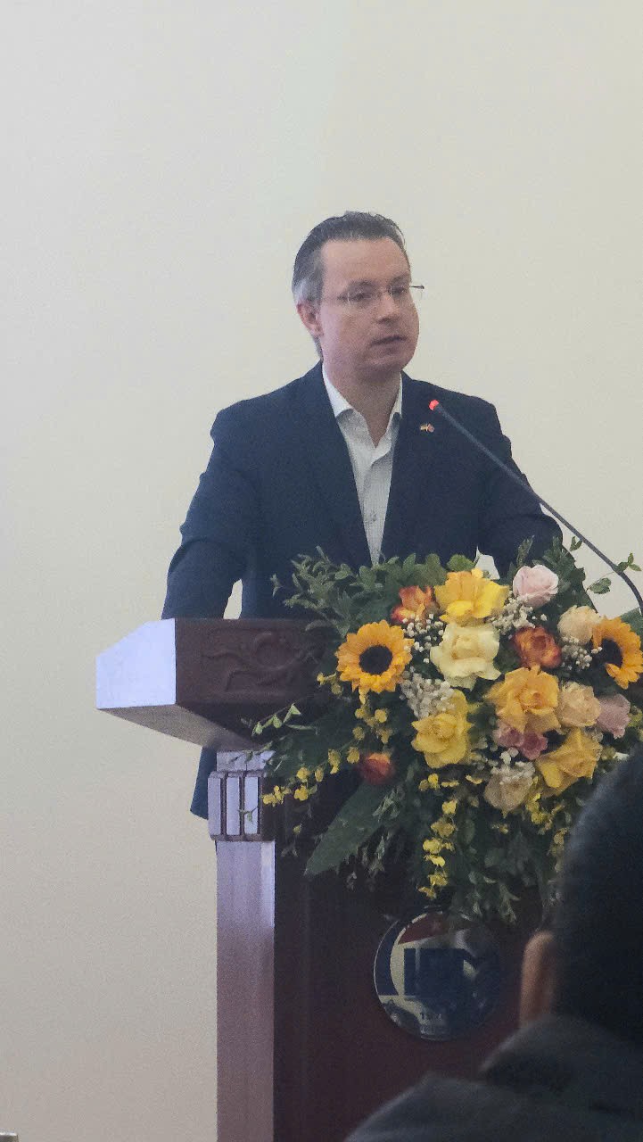 CIEM tổ chức hội thảo "Kinh tế Việt Nam 2024 và triển vọng năm 2025: Đổi mới, sáng tạo & hội nhập trong kỷ nguyên mới" ảnh 2