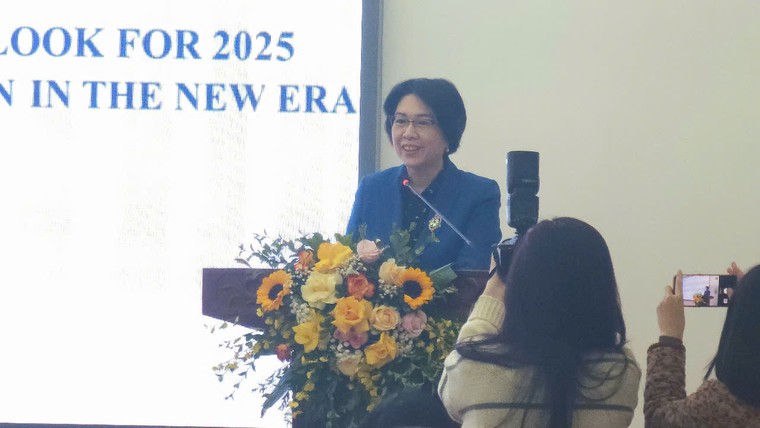 CIEM tổ chức hội thảo "Kinh tế Việt Nam 2024 và triển vọng năm 2025: Đổi mới, sáng tạo & hội nhập trong kỷ nguyên mới" ảnh 3