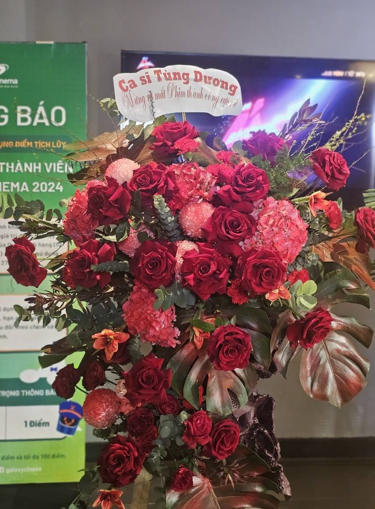 NSND Lê Khanh, Big Daddy, Quân A.P cùng dàn sao tới tham dự họp báo ra mắt phim Tết "Bộ tứ báo thủ" tại Hà Nội ảnh 13