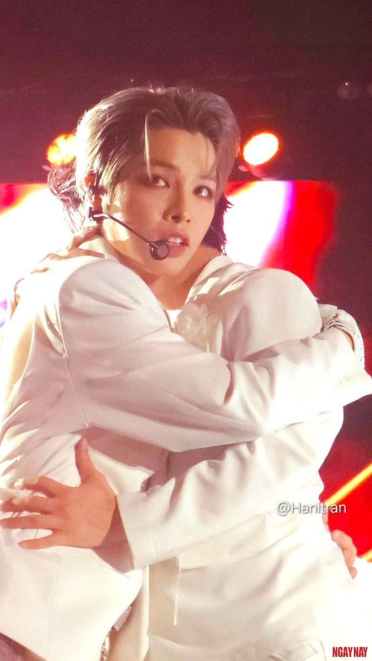 Phóng sự ảnh "Sóng 2025” – Sân khấu rực rỡ chuẩn bị cho đêm Giao thừa Tết Nguyên Đán ảnh 8