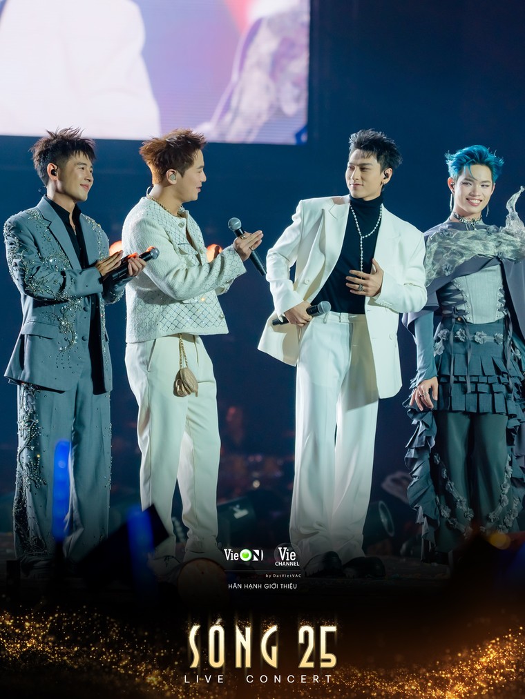 Sóng 25: Đức Phúc, Isaac chia sẻ về sự “nâng cấp” bản thân, JSOL, Hùng Huỳnh nhận lời khuyên sâu sắc từ MC Trấn Thành ảnh 3