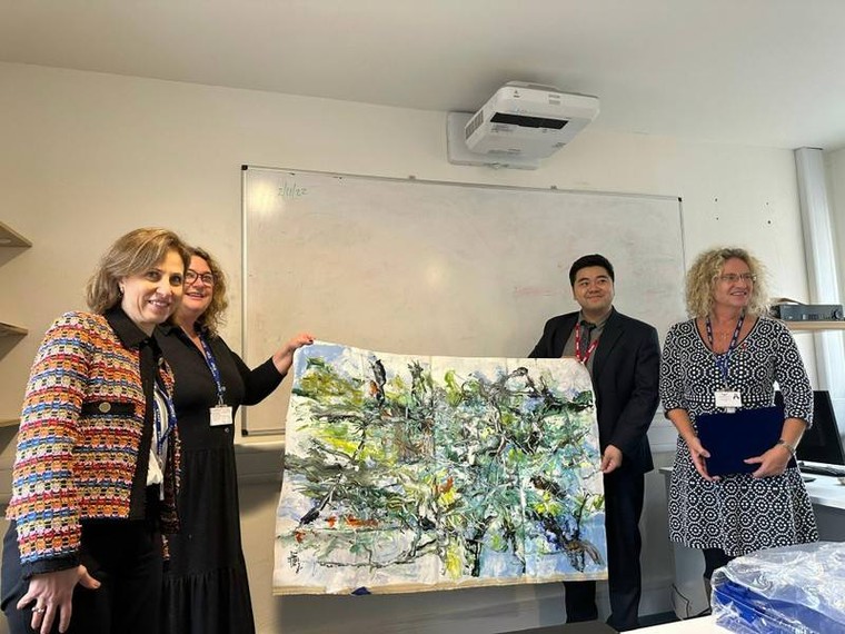 Nguyễn Văn Thể – họa sĩ Việt Nam và hành trình đưa nghệ thuật ra thế giới cùng Trung tâm Thông tin UNESCO ảnh 6