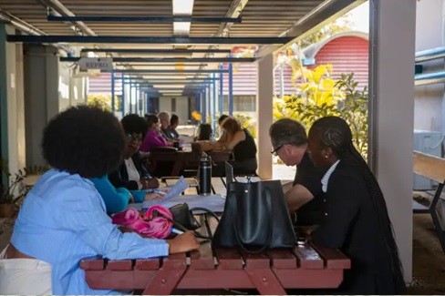 Curaçao và UNESCO hợp tác đánh giá mức độ sẵn sàng về trí tuệ nhân tạo ảnh 1