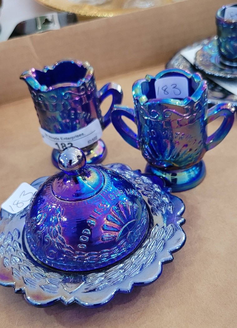 Thủy tinh Lễ hội: Vẻ đẹp óng ánh từ quá khứ ảnh 2